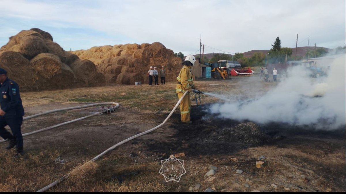 В ВКО из-за детской шалости сгорело сено