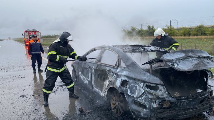 Автомобиль сгорел на павлодарской трассе