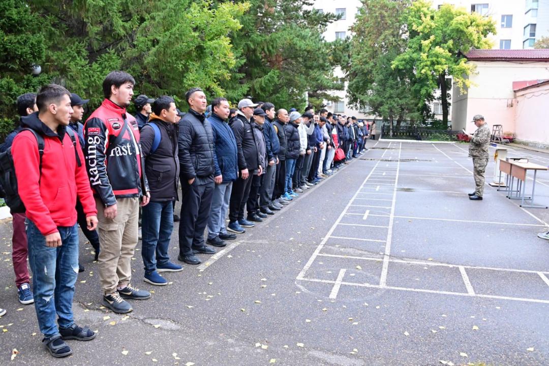 Военнообязанных призвали на сборы в Астане