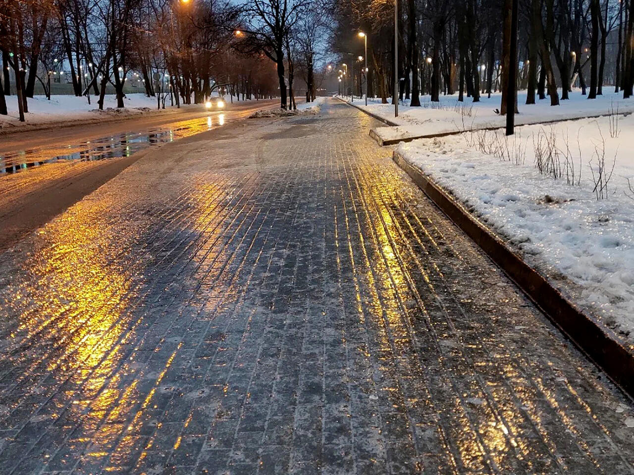 В ВКО объявлено штормовое предупреждение