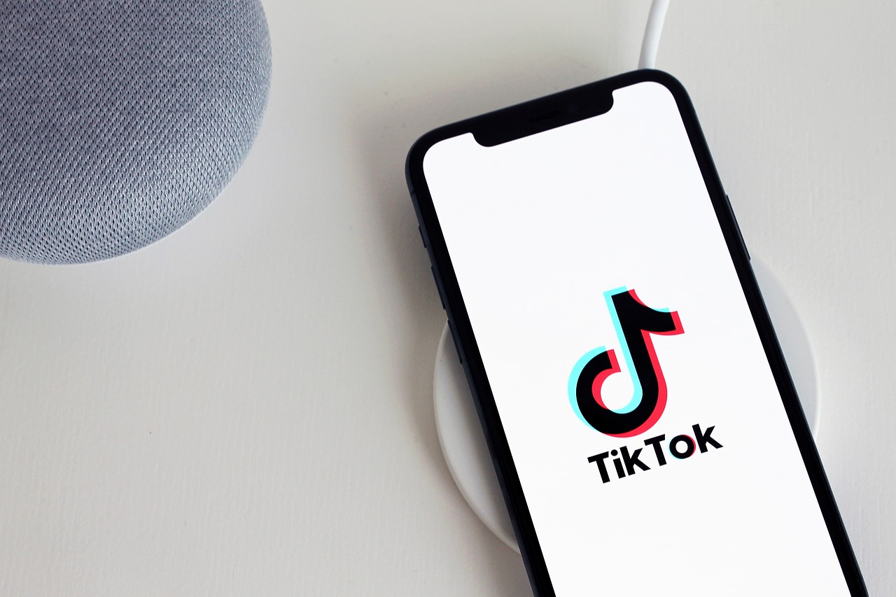 TikTok удалил 1,5 миллиона видеороликов в Казахстане во втором квартале 2024 года