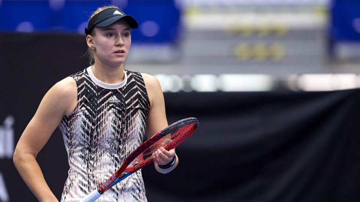 Елена Рыбакина потерпела фиаско на Итоговом турнире WTA