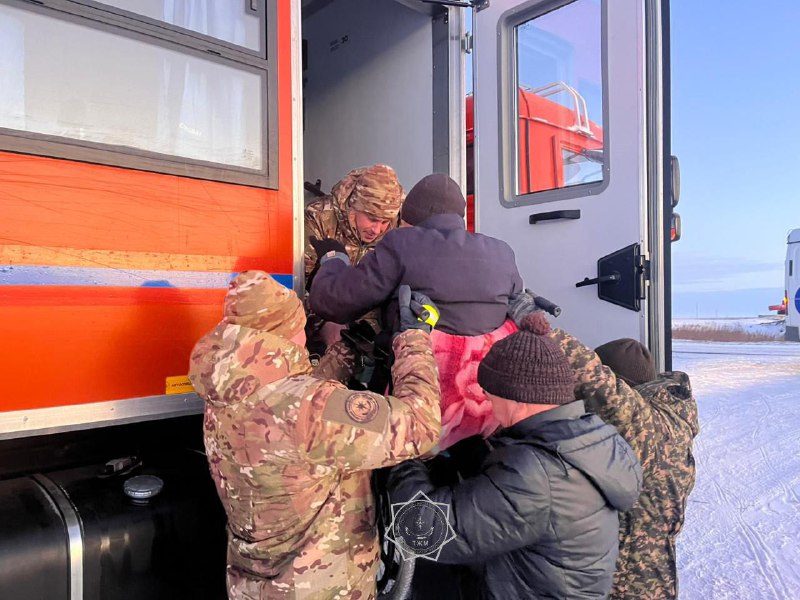 В Костанайской области спасатели МЧС эвакуировали 10 человек