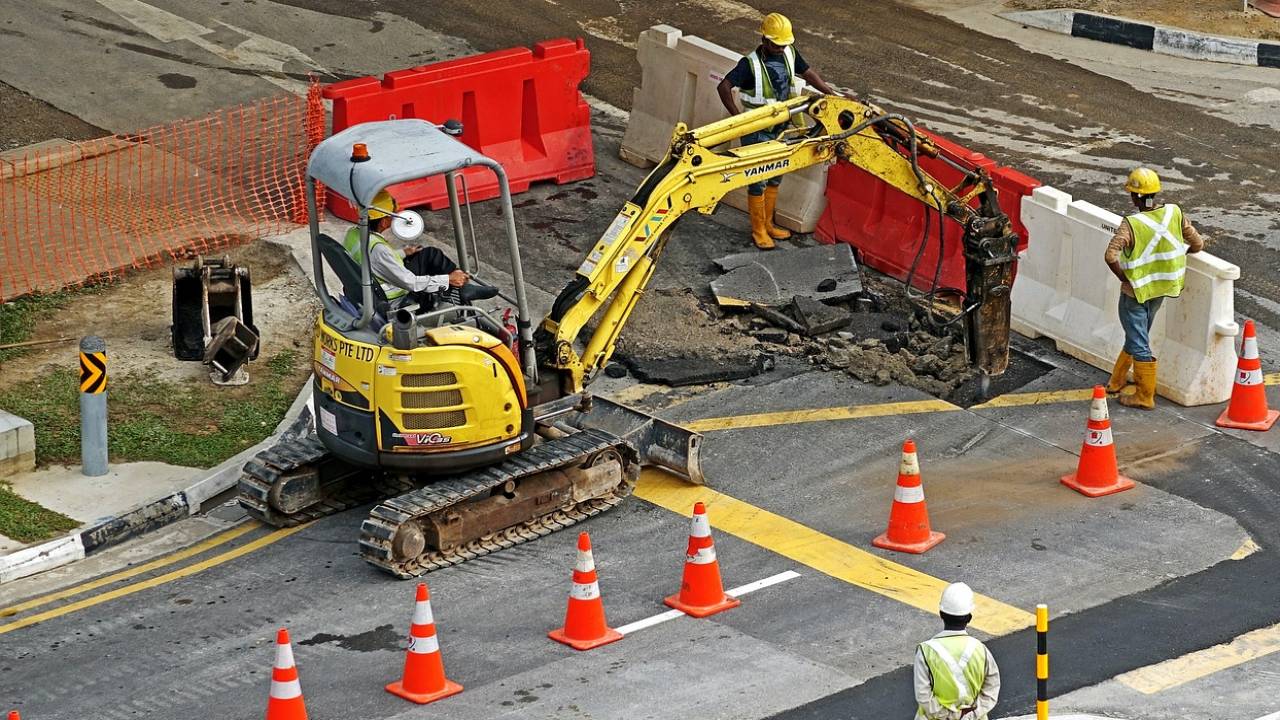 Часть одной из центральных улиц будет перекрыта в Алматы