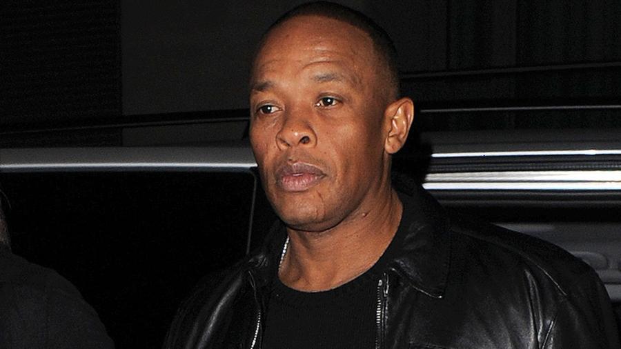 Рэпер Dr. Dre госпитализирован с аневризмой