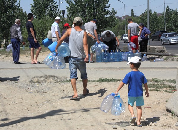 В сухом остатке: кто виноват в том, что пропала вода из водопроводов