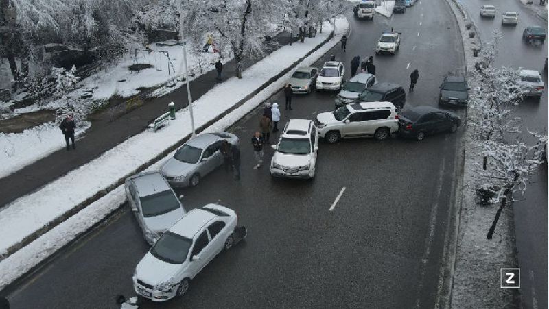 В ДЧС Алматы рассказали о правилах поведения при гололеде