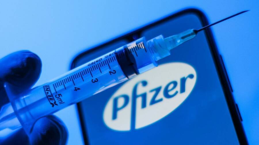 Более 23 тысяч беременных женщин получили вакцину «Pfizer» в Казахстане