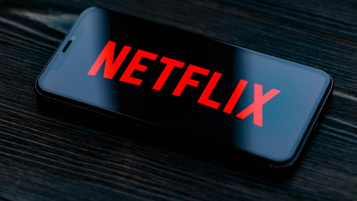 Российские адвокаты решили подать в суд на Netflix