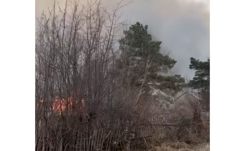 В Петропавловске загорелись дачи в Заречном посёлке