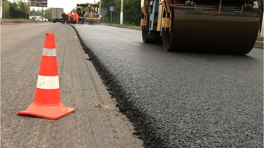 Жители одного из сёл в Карагандинской области сами отремонтировали дороги