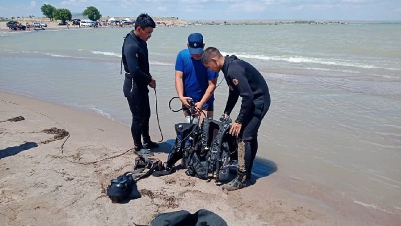 На Капшагайском водохранилище утонули четыре человека