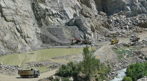 В Алматы в горах сохраняется опасность прорыва моренных озер