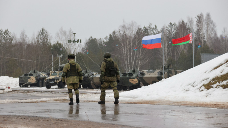 Москва и Минск договорились о развертывании региональной группировки войск