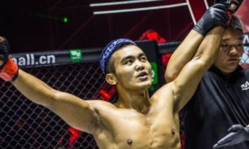 Ещё один боец-казах подписал контракт с UFC