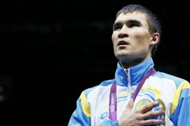 Серик Сапиев проиграл чемпиону мира на этих выходных