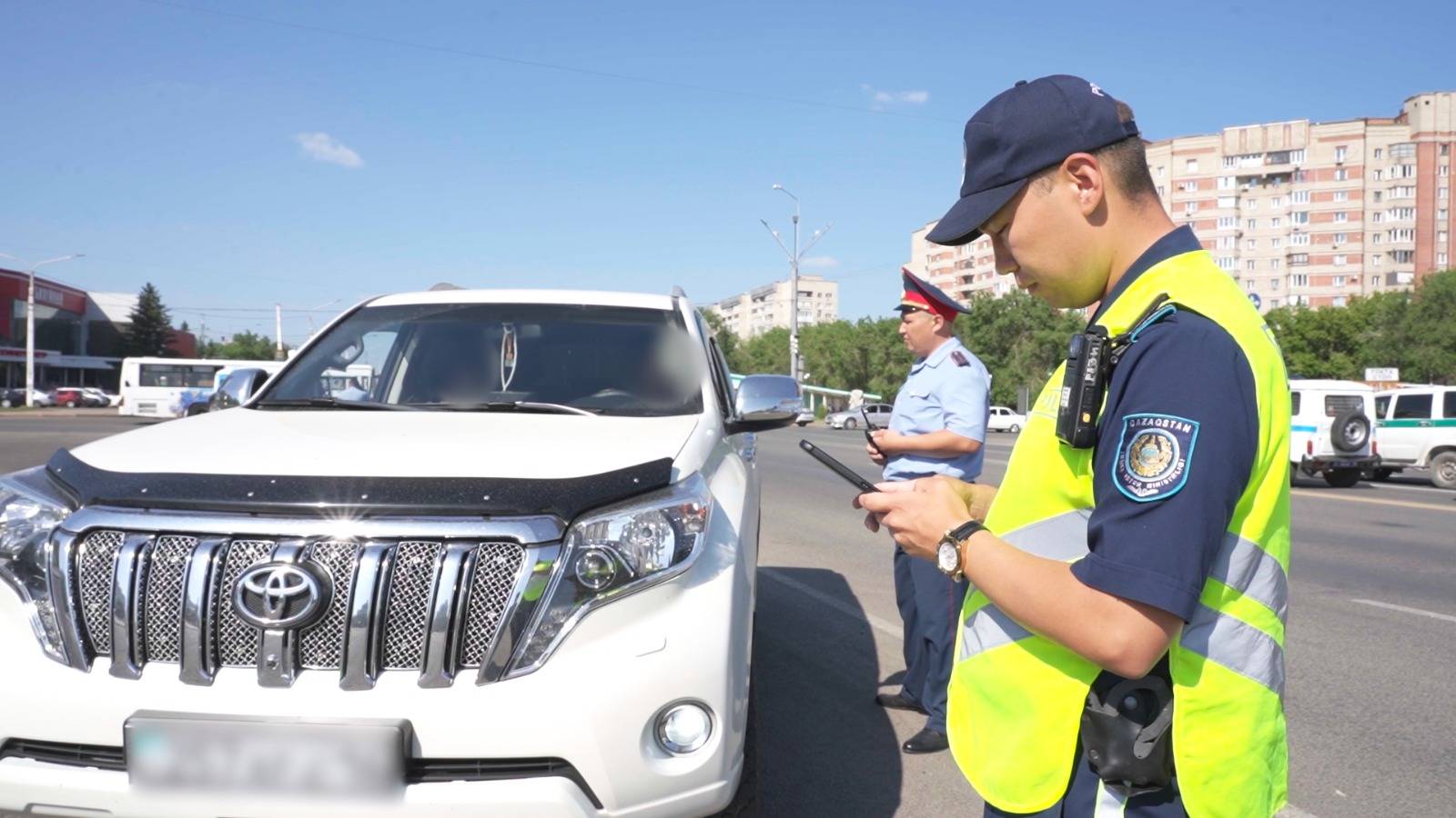 В ВКО в ходе ОМП с должников взыскали 26 миллионов тенге