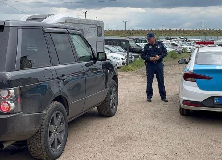 Столичные автовладельцы задолжали государству более двух миллиардов тенге 