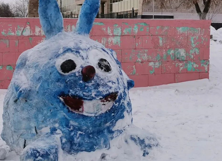 Во сколько обходятся новогодние украшения городам, которые зимой замерзают без отопления