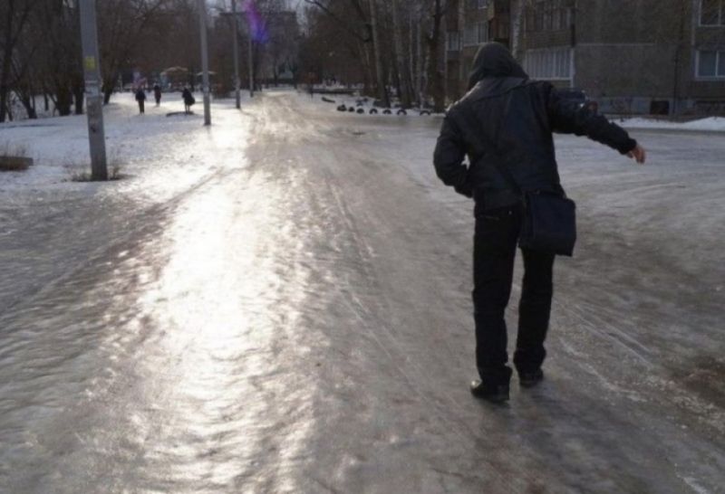 Пятого декабря по Казахстану прогнозируются туман, гололед и усиление ветра