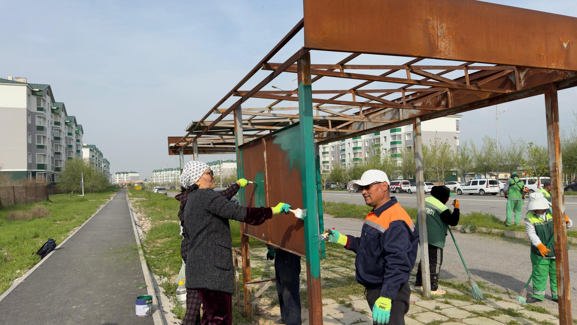 В Шымкенте продолжается республиканская экологическая акция «Таза Қазақстан»